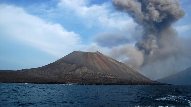 Dua Pulau Baru Muncul usai Erupsi Anak Krakatau, Bagaimana Proses Terbentuknya?