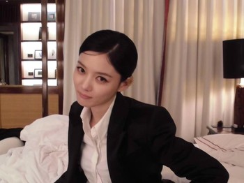 Bagaimana penampilan Kim Yoo Jung kali ini menurut kamu, Beauties?/ Foto: instagram.com/you_r_love