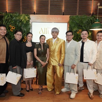 Kolaborasi Brand Perawatan Tubuh Magic of Nature dan Caren Delano dalam Padukan Kecantikan dan Mode
