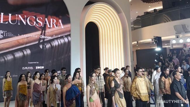Cita Tenun Indonesia Persembahkan LUNGSARA: The Essence of Nusantara di Fashion Nation 2026
