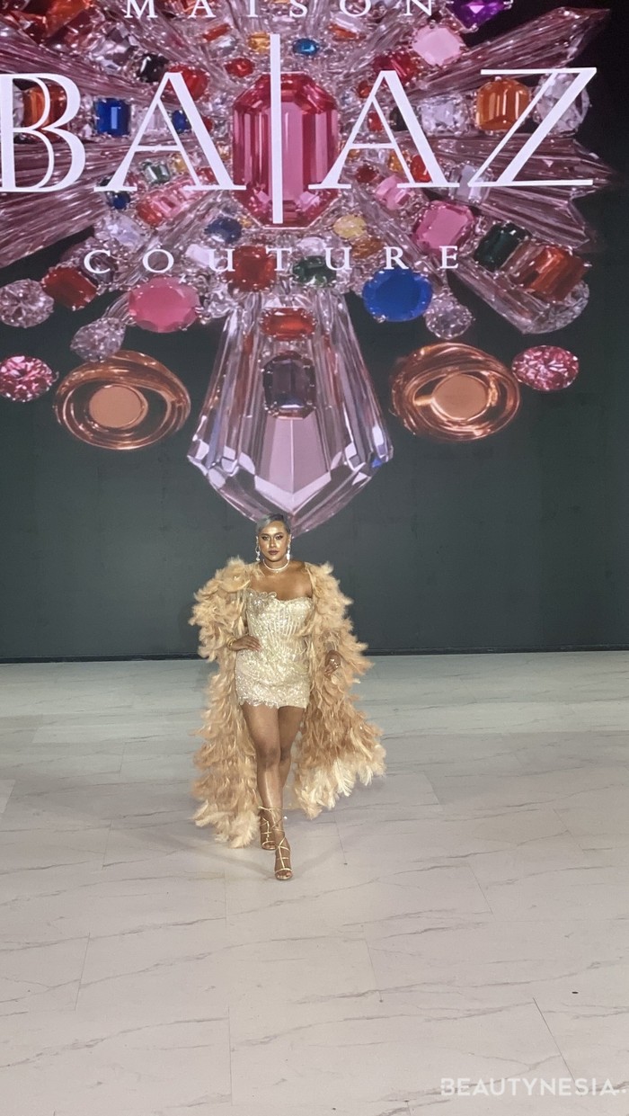 Maison Baaz Couture Bawa Cerita Emosional di Astravore
