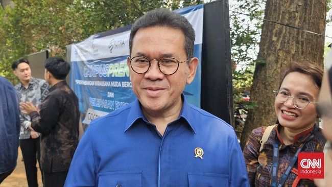 Menteri Perdagangan (Mendag) Budi Santoso di Alam Sutera, Tangerang, Banten, Jumat (25/9).