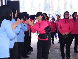 Upaya Ketum Bhayangkari Perkuat Akses Kesehatan Warga Pesisir Sumsel