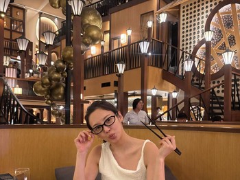 Restoran rekomendasi Hyoyeon pada liburan terbarunya di salah satu pulau yang berada di Indonesia kali ini adalah Okuzono Japanese Dining Bali yang berada di kawasan Kerobokan Kelod, Kuta Utara./ Foto: instagram.com/hyoyeon_x_x
