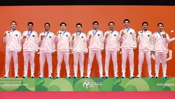 Berita Panas dari Dunia Sport CNN : Top 3 Sports: Badminton Rebut Emas, Belanda vs Jerman Imbang