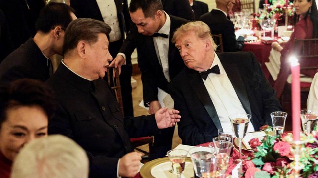 Trump-Xi Jinping Bertukar Kado saat Jamuan Makan Malam di Gedung Putih
