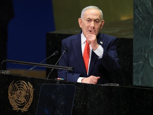 Mantan bos intelijen Israel Shin Bet Ronen Bar mengunggat PM Benjamin Netanyahu di Pengadilan Distrik Tel Aviv gegara kasus pencemaran nama baik.