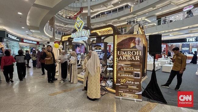 Pameran agen perjalanan haji dan umrah Islamic Travel Connect yang diselenggarakan oleh CNN Indonesia dan CIMB Niaga Syariah di Surabaya mendapat respons positif dari masyarakat. Tingginya minat warga Jawa Timur untuk beribadah ke Tanah Suci terlihat