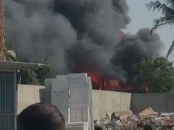 Kebakaran di Mannuruki Makassar, Damkar Dikerahkan