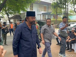 Surya Paloh: Guruh Itu Adik Sekaligus Sahabat Saya