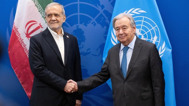 Sekjen PBB Antonio Guterres bertemu Presiden Iran Masoud Pezeshkian untuk membahas penyelesaian konflik di Timur Tengah dan pelayaran di Selat Hormuz.