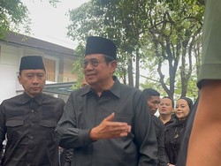 SBY hingga JK Melayat ke Rumah Duka Guruh Soekarnoputra