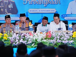 Ngaji Kebangsaan Bareng Gus Baha, Kapolri: Ulama Lentera dan Kompas Bangsa