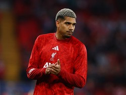 Liverpool Mau Permanenkan Ronald Araujo