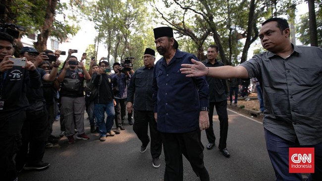 Suasana Rumah Duka Guruh Soekarnoputra