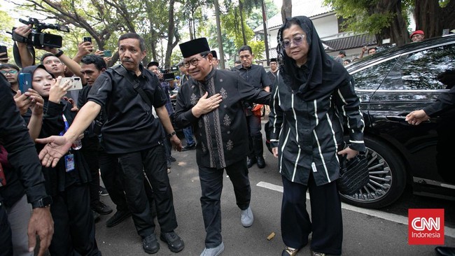Suasana Rumah Duka Guruh Soekarnoputra