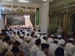 Guruh Soekarnoputra Wafat, Keluarga Gelar Tahlilan Bersama Anak Yatim Piatu