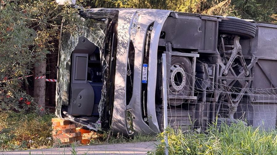 GERMANY-ACCIDENT/BUS