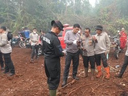 Kapolda Kalteng Kerahkan Tim ke Titik Rawan Karhutla, Segera Tangani Hotspot