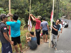 Tolak Tambang di Sungai Progo, Warga Sambeng Pasang 335 Bendera Setengah Tiang