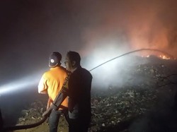 Bahaya Gas Metana Sampah Tua: Picu Kebakaran di TPA Cikundul