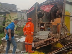 Hujan Deras di Cibinong Bogor, Dinding Rumah Warga Ambruk