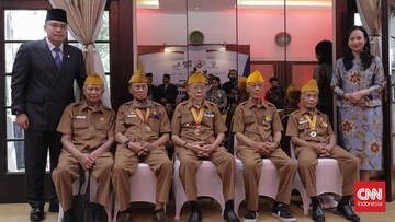 Hari Bhakti Postel: Wameg Kondigi Serahkan Tali Asih untuk Veteran