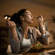 5 Camilan Sehat Sebelum Tidur, Bantu Tidur Lebih Nyenyak
