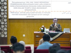 Mahfud MD Beri Kuliah Umum Pancasila dan Relasi Agama-Negara di UMY