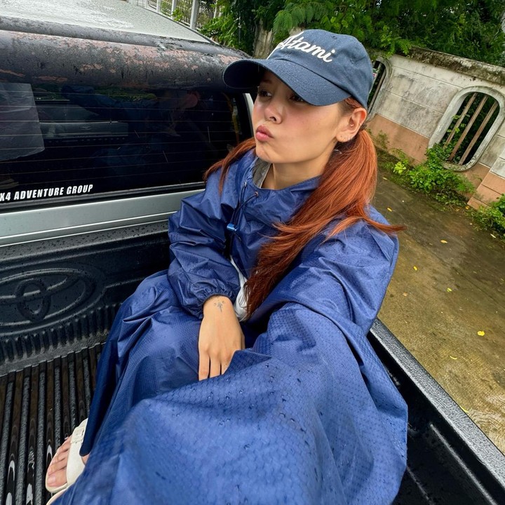 <p>Hujan deras yang mengguyur Bangkok, Thailand, sejak Kamis (24/9/2026), memicu banjir besar di sejumlah wilayah. Di tengah situasi tersebut, Sorn, mantan anggota <em>girlgroup</em> CLC, turut membantu. (Foto: Instagram @ssorn_chonnasorn)</p>