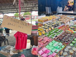 Kapok Ditipu Struk Editan, Lansia Penjual Kue Ini Setop Terima Pembayaran QR