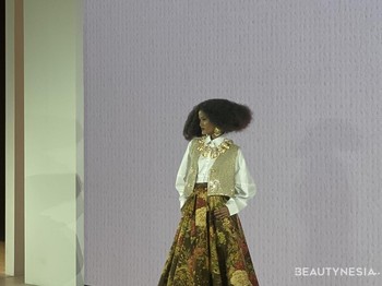 Hasil penjualan karya-karya ini akan didonasikan untuk mendukung masyarakat yang terdampak gempa bumi di Nusa Tenggara Timur (NTT), yang disalurkan melalui Yayasan Cinta Anak Bangsa (YCAB)./Foto: Beautynesia/Nadya Quamila