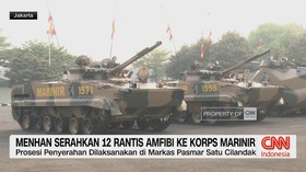 Menhan Serahkan 12 Rantis Amfibi Ke Korps Marinir