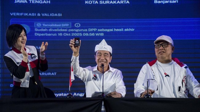Ketua Harian DPP PSI, Ahmad Ali, mengungkapkan desakan kader agar Jokowi dilantik sebagai Ketua Dewan Pembina.