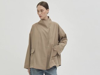Cara Memilih Jaket Wanita untuk Harian, Cek 5 Hal Ini Sebelum Checkout