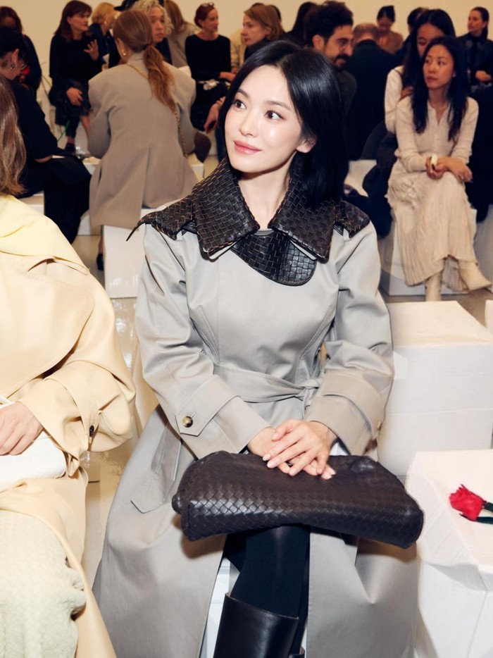 Song Hye Kyo di Bottega Veneta Fashion Show