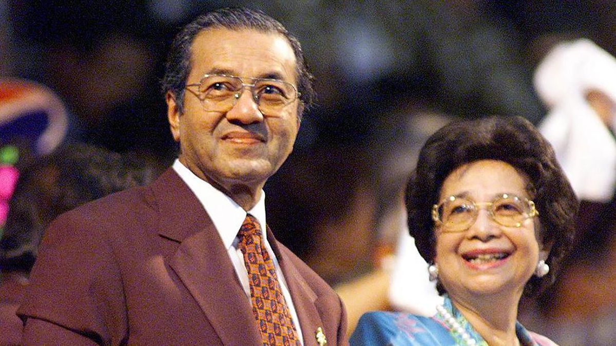 Kisah Cinta Eks PM Malaysia Mahathir dan Hasmah, Pasangan Usia 100 Tahun