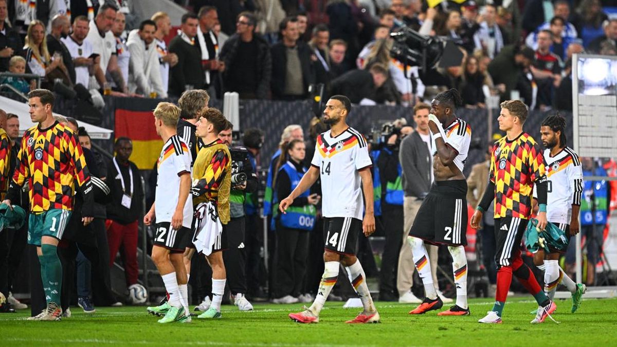 Reaksi Kekecewaan Fans Jerman usai Pasukan Klopp Kalah di Kandang — NadiKabar.com