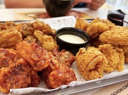 Bukan Fried Chicken Biasa, Ini 5 Restoran Ayam Goreng Korea Enak di Jakarta