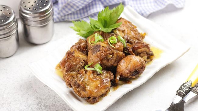 Resep Ayam Goreng Mentega Sederhana, Bumbunya Meresap dan Bikin Nagih