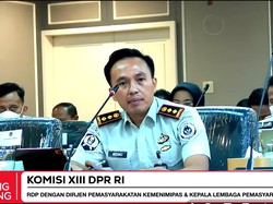 Intip Garasi Kalapas Cibinong Nonaktif yang Gelagapan saat Dicecar DPR