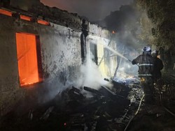 Rumah di Mlatibaru Semarang Ludes Terbakar