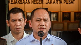 Kejaksaan Agung menetapkan tiga tersangka baru dalam kasus korupsi pengadaan motor listrik di BGN. Tersangka melibatkan pihak swasta dan PPK TNI.