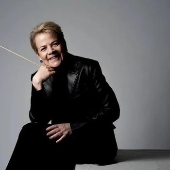 Profil Marin Alsop, Konduktor Perempuan yang Menembus Dunia Musik Orkestra