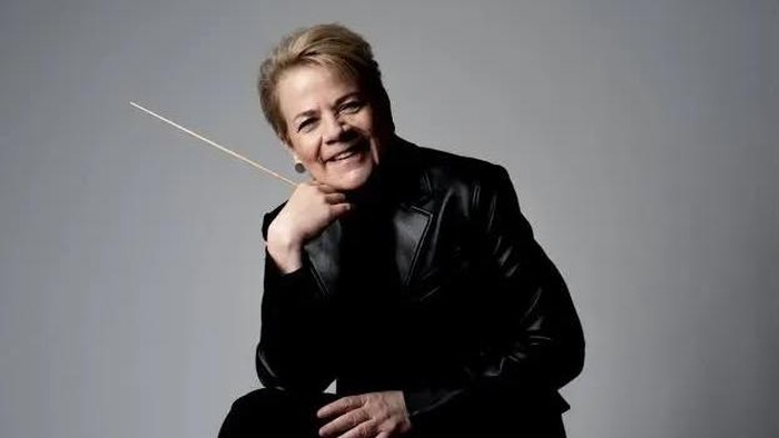 Profil Marin Alsop, Konduktor Perempuan yang Menembus Dunia Musik Orkestra