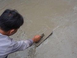 Musim Hujan Tiba? Lindungi Rumah dari Kebocoran dengan Waterproofing