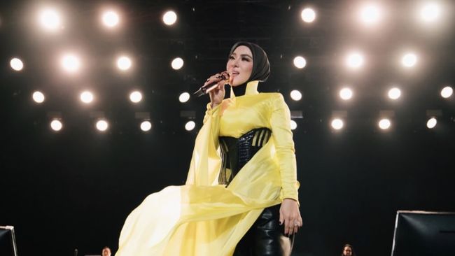 Syahrini Comeback! Tingkah Kocaknya Bikin Penonton Ngakak