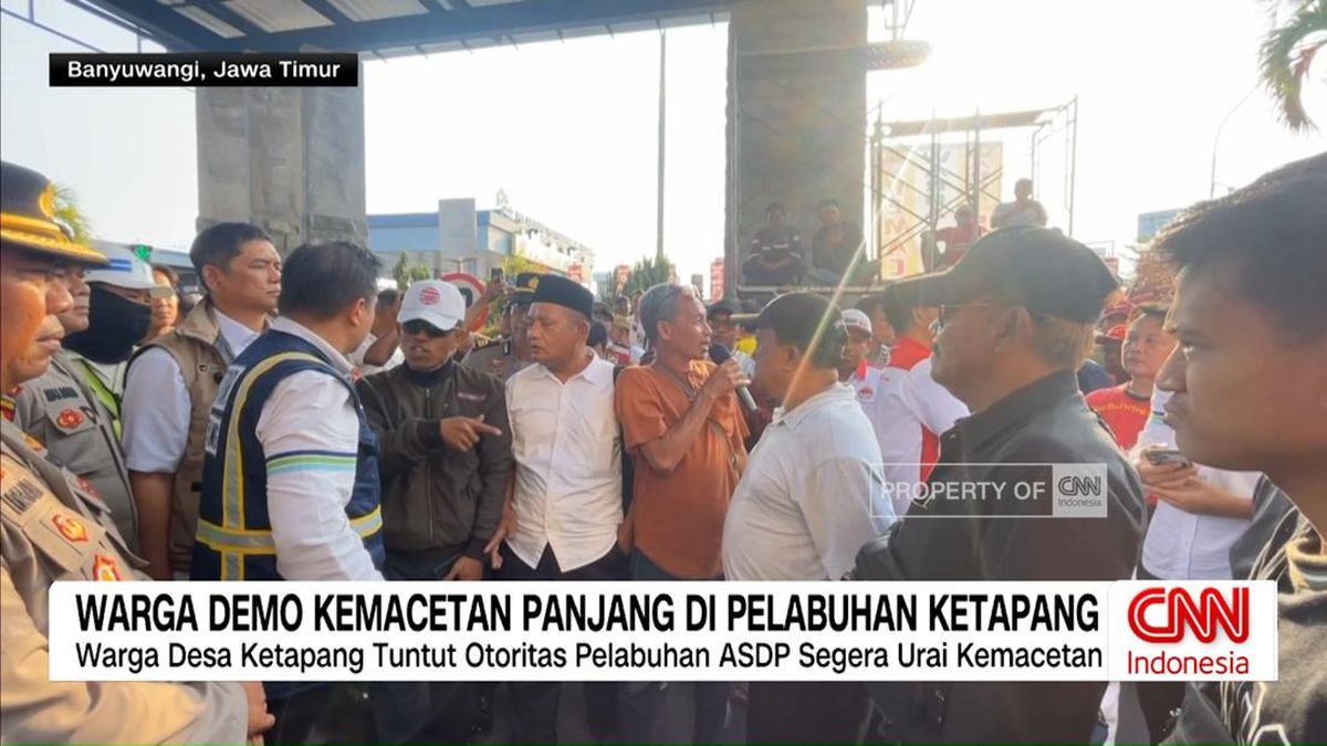 VIDEO: Kemacetan 10 Kilometer, Warga Demo di Pelabuhan Ketapang