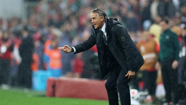 Soccer Football - UEFA Nations League - Group A1 - Turkey v Italy - Bursa Ataturk Stadium, Bursa, Turkey - September 28, 2026 Italy coach Roberto Mancini reacts REUTERS/Murad Sezer
