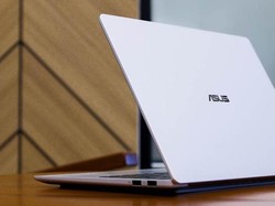 Asus Vivobook S14 (S5452MA) Dirilis: Baterai Diklaim Tahan 20 Jam